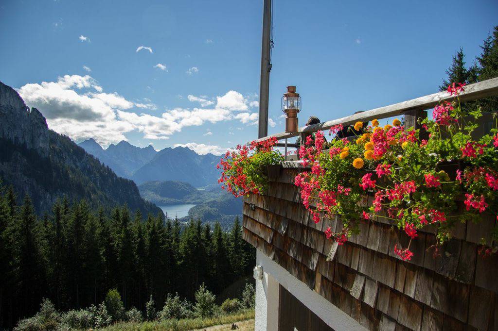 A sea of mountains - Hotel Das Rübezahl