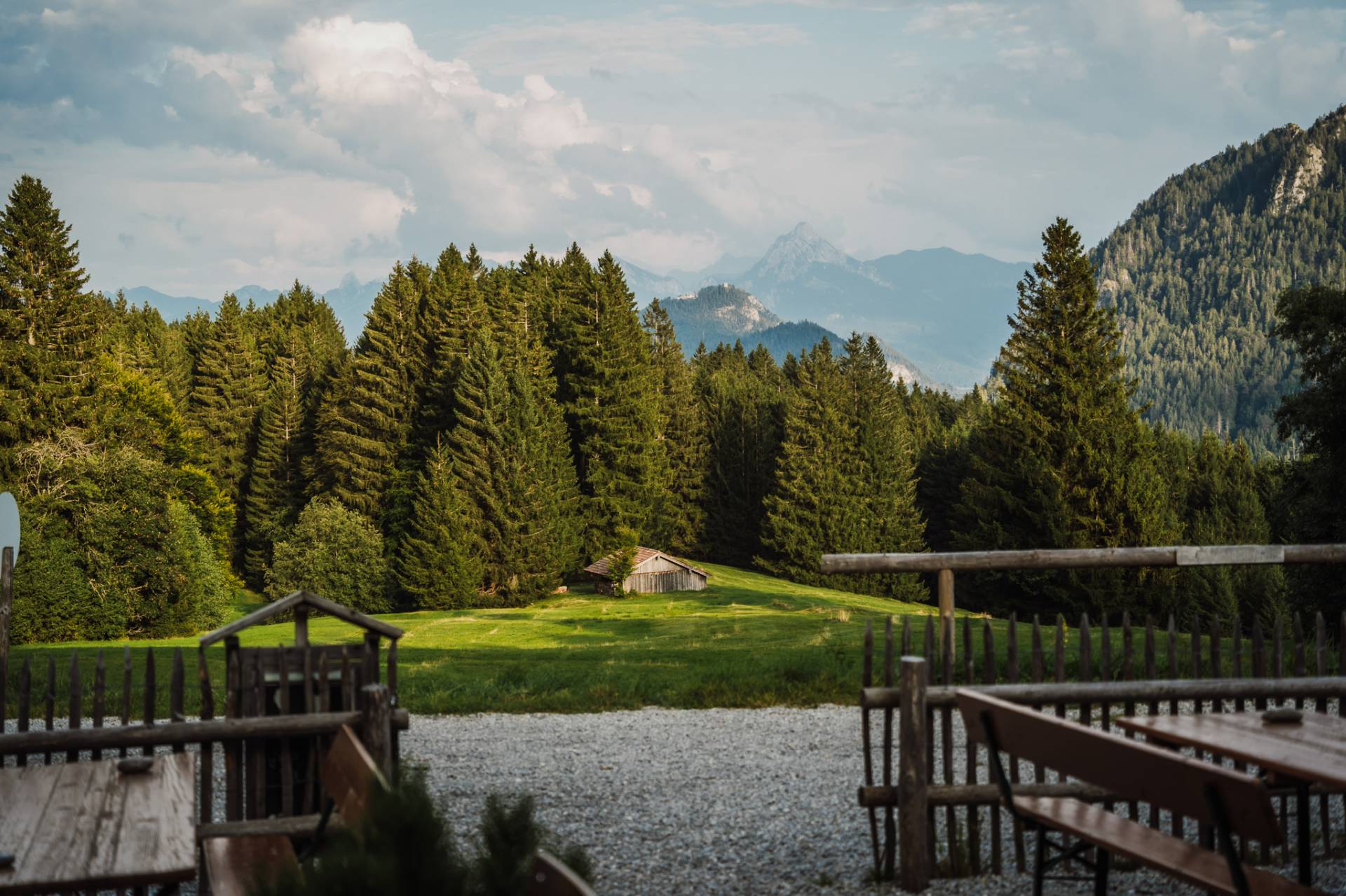 Yoga Retreat auf der Berghütte