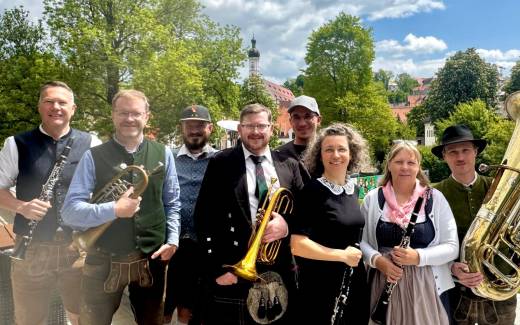 Vatertag mit der Landsberger Tanzelmusik