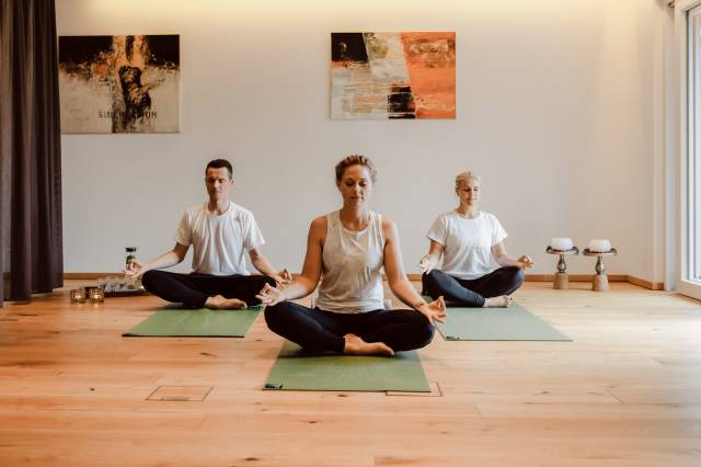 Yoga-Tages-Retreat mit Wellness