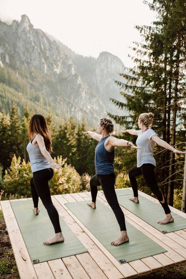 Yoga am Berg & Grillgenuss mit Angela