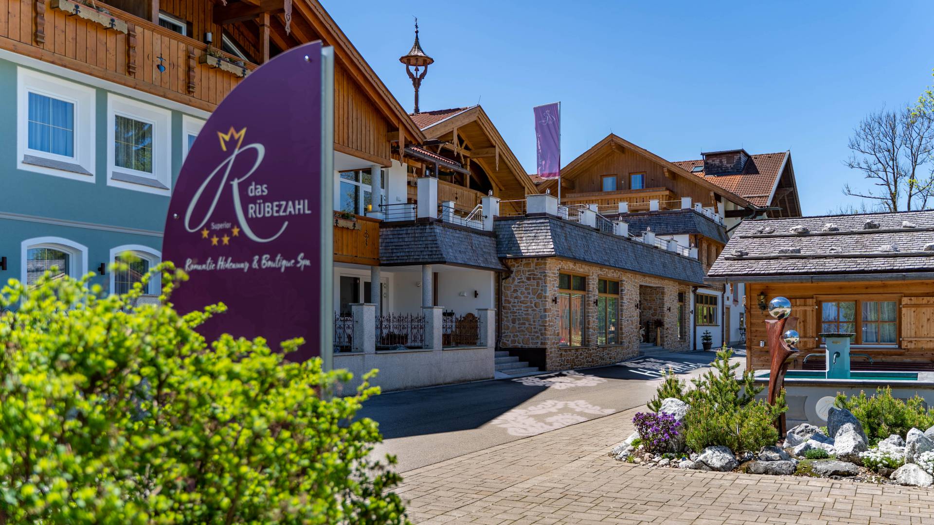 Außenansicht vom Wellnesshotel in Schwangau im Allgäu