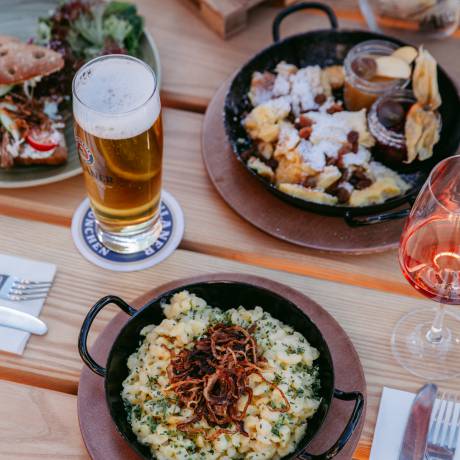 Aperitif mit sommerlichen Zügen