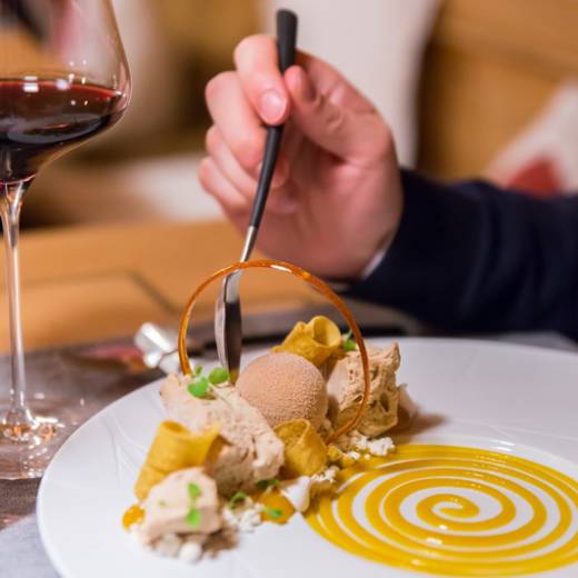 Gelbes Dessert im Gourmethotel das Rübezahl