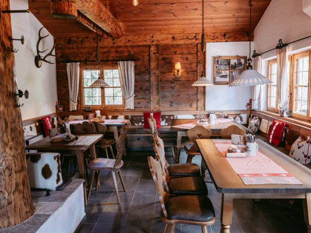 Inneneinrichtung Berghütte am Tegelberg im Allgäu