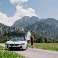 Einzigartiger Fahrspaß im BMW i8 Roadster Cabrio , Bild 2/3